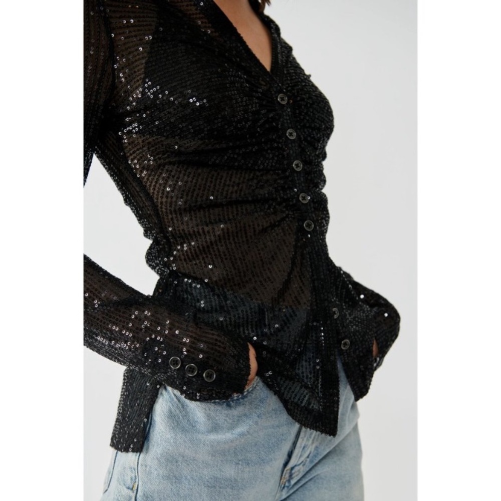 ✨NWT✨ Free People, Sequin Shirtee, Black/Noir, Size XL - Picture 4 of 13